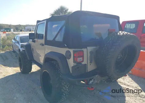 2018 Jeep Wrangler Jk Rubicon Recon 4X4 from USA, damaged, VIN 1C4BJWCG5JL842639